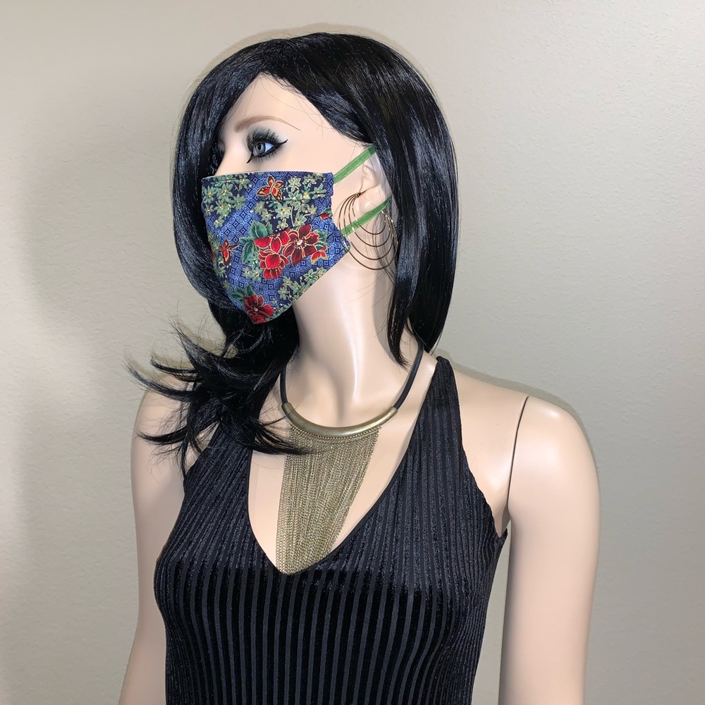 Face Mask Womens Flowers Pretty - Picture 3 of 5